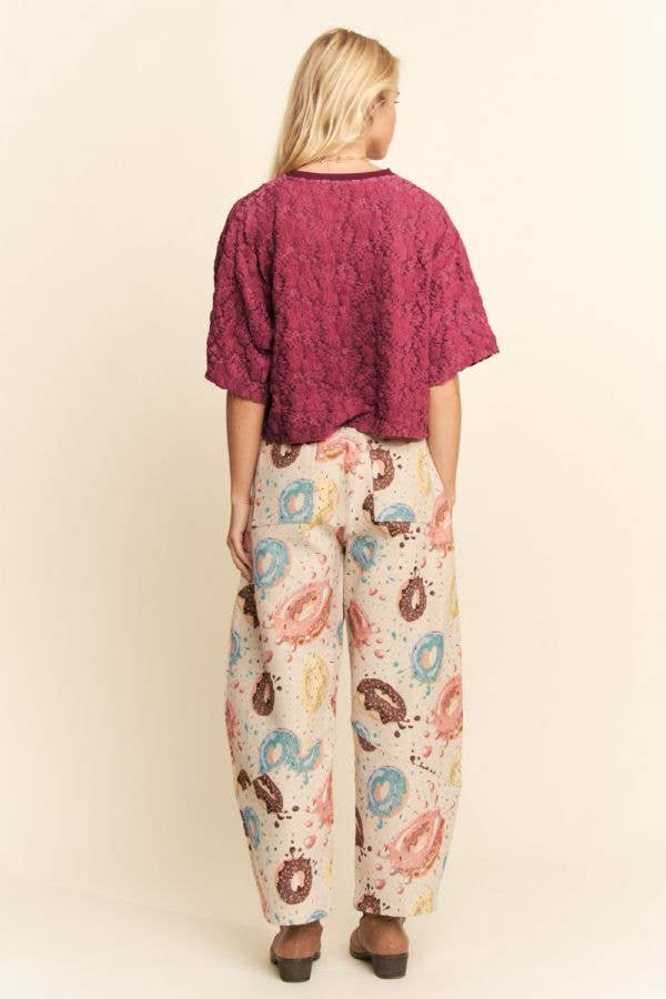 DT42536B-BOXY FLORAL LACE KNIT TOP