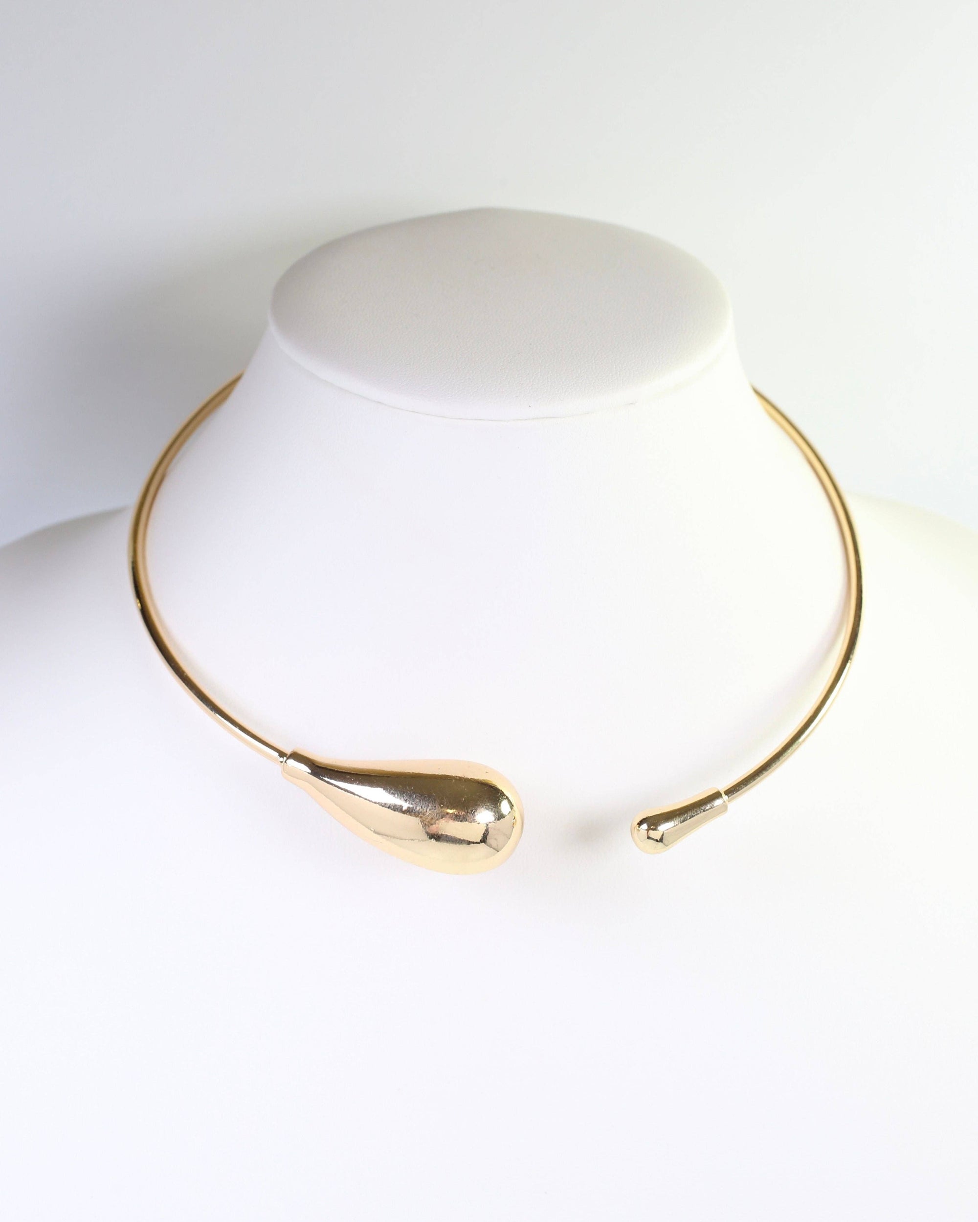 Angela Drop Collar Necklace Gold