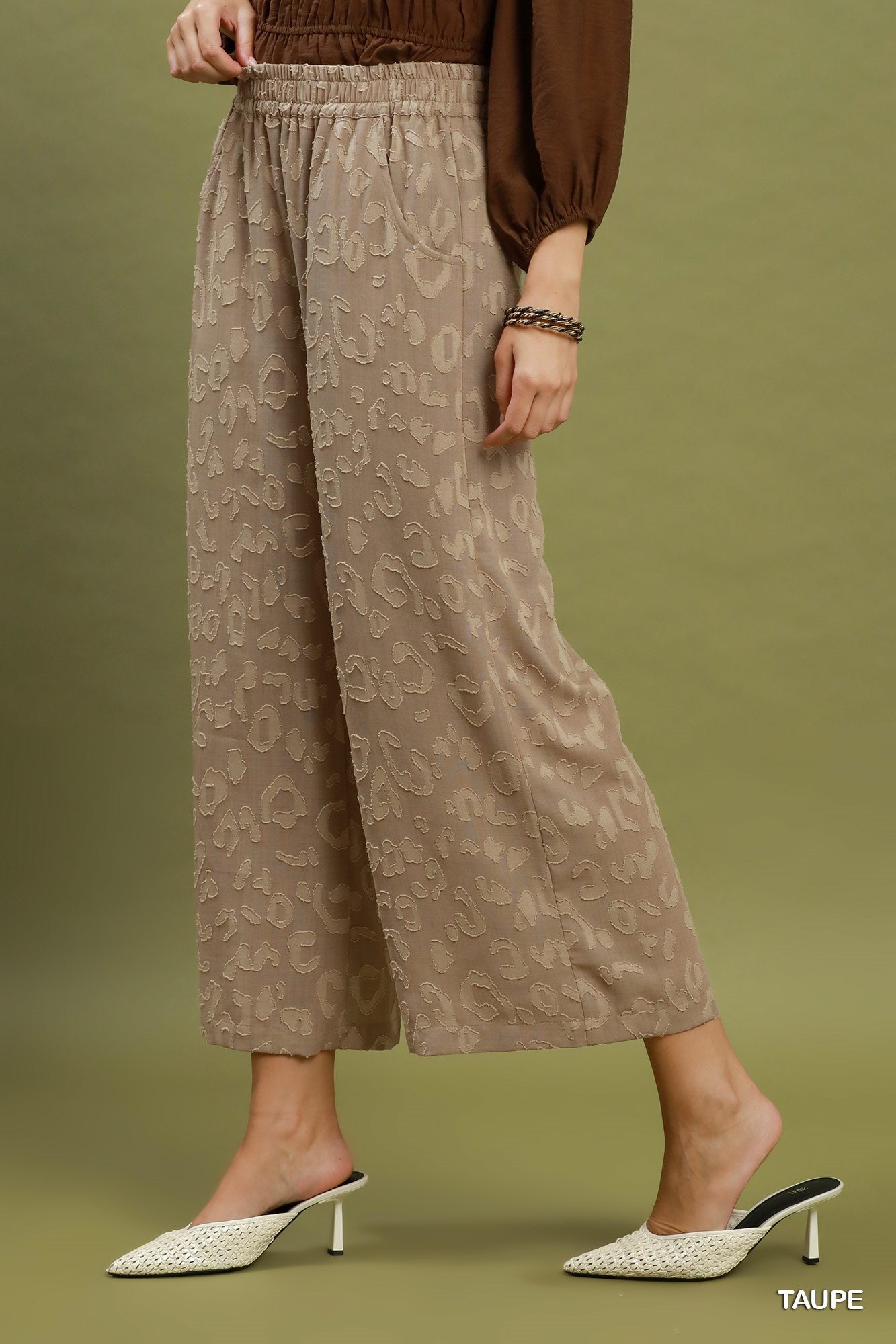 Umgee Textured Cropped Wide Leg Pants