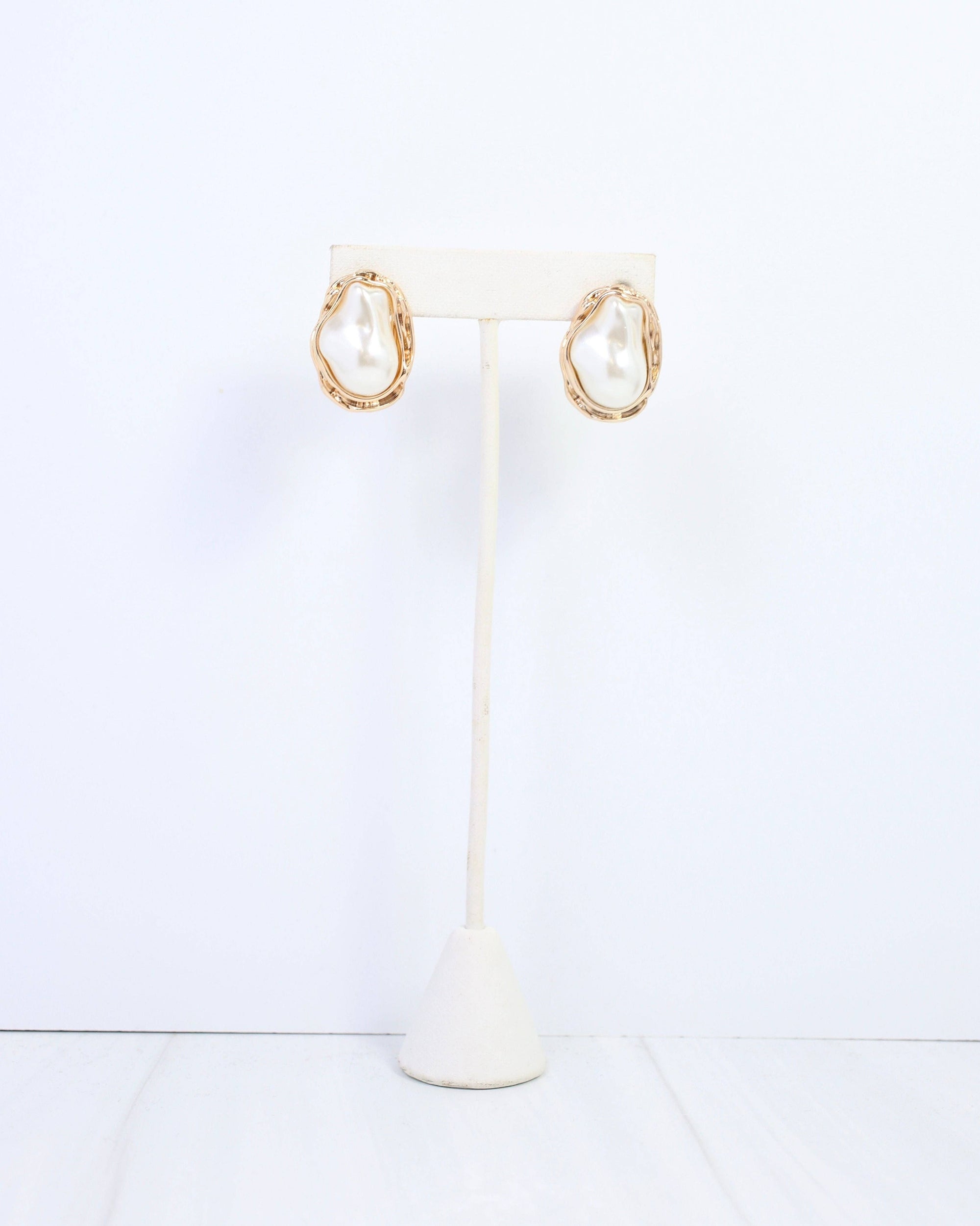 Carmela Baroque Pearl Post Earring Gold