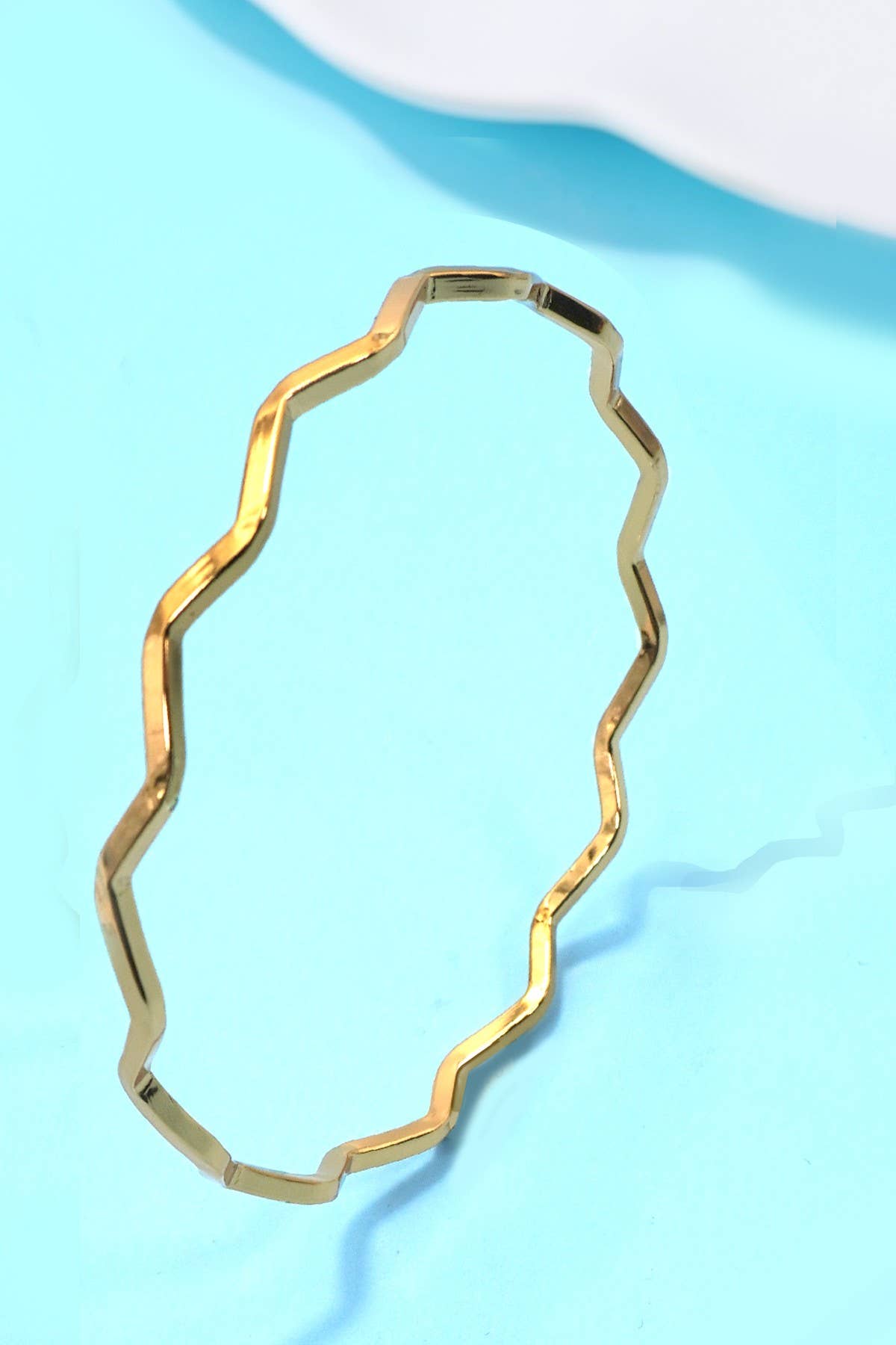 18K NON-TARNISH WATERPROOF STAINLESS STEEL BANGLE