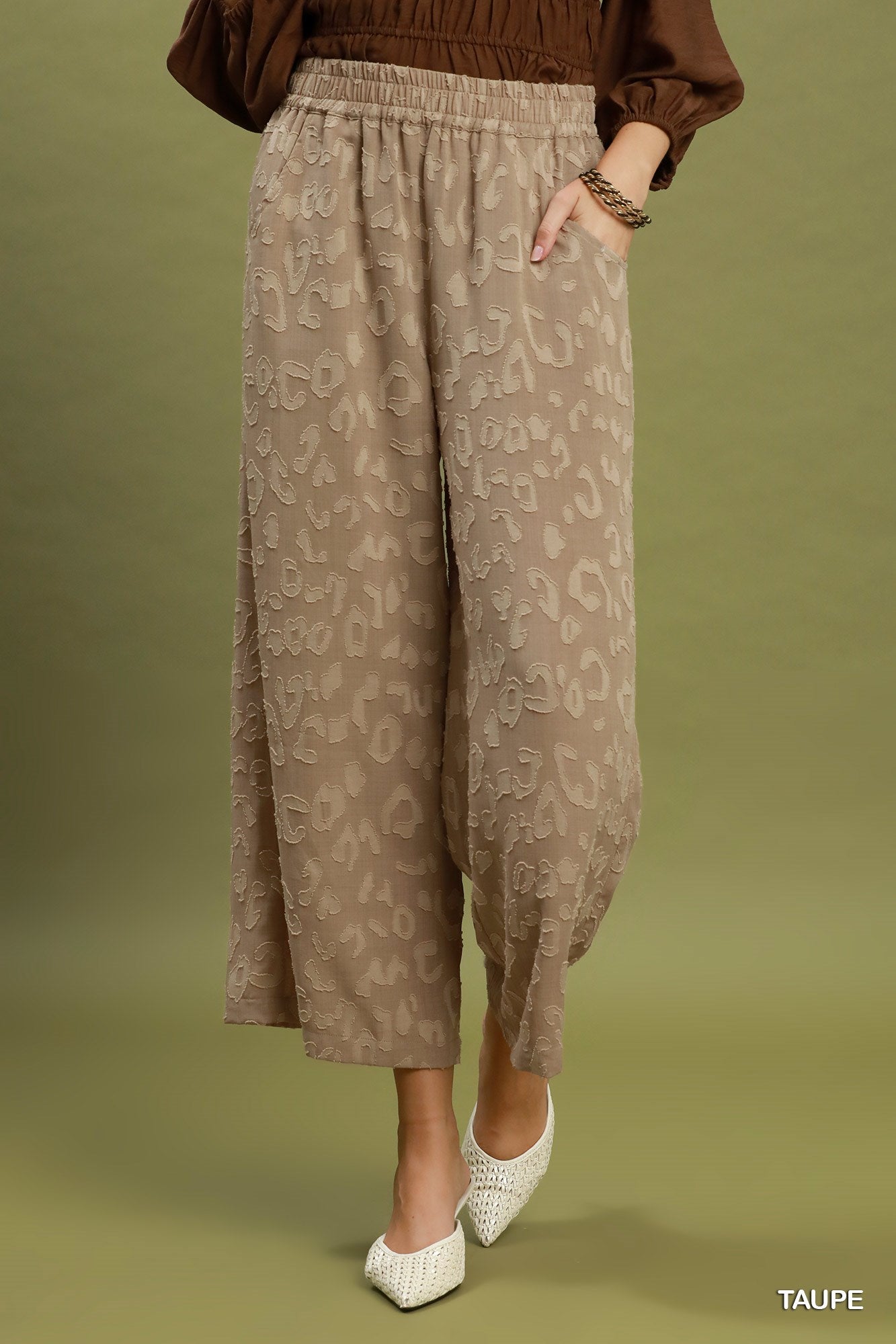 Umgee Textured Cropped Wide Leg Pants