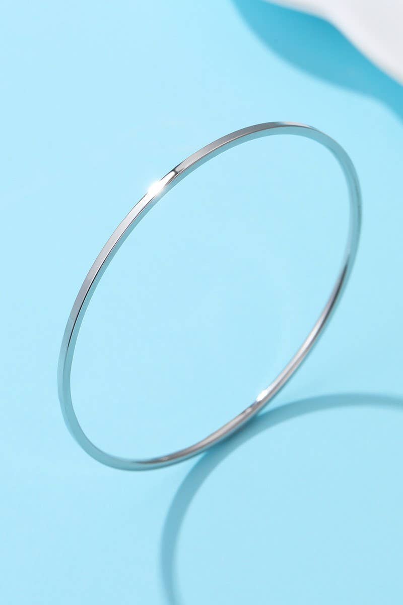 18K NON-TARNISH WATERPROOF STAINLESS STEEL BANGLE