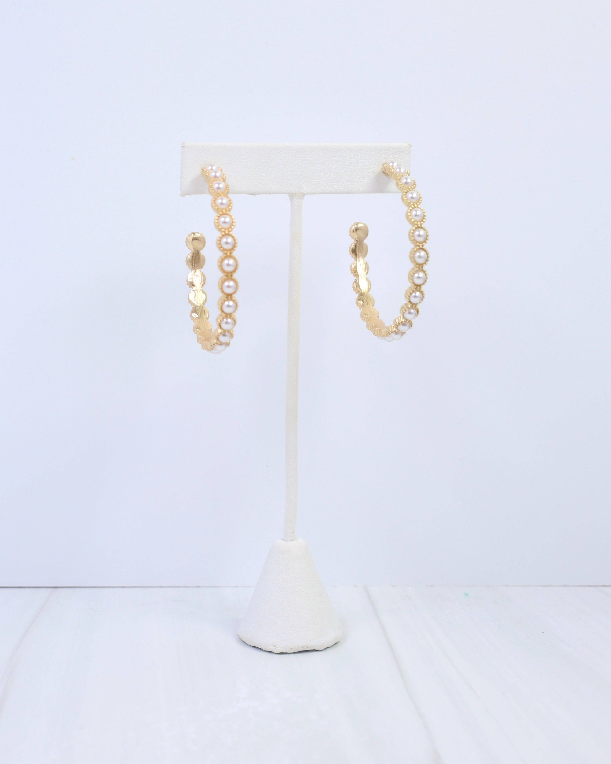 Blythe Pearl Lined Hoop Earring Matte Gold