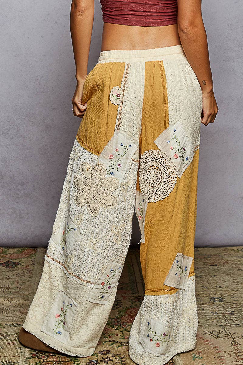 Solid Lace Patch Detail Woven Pants