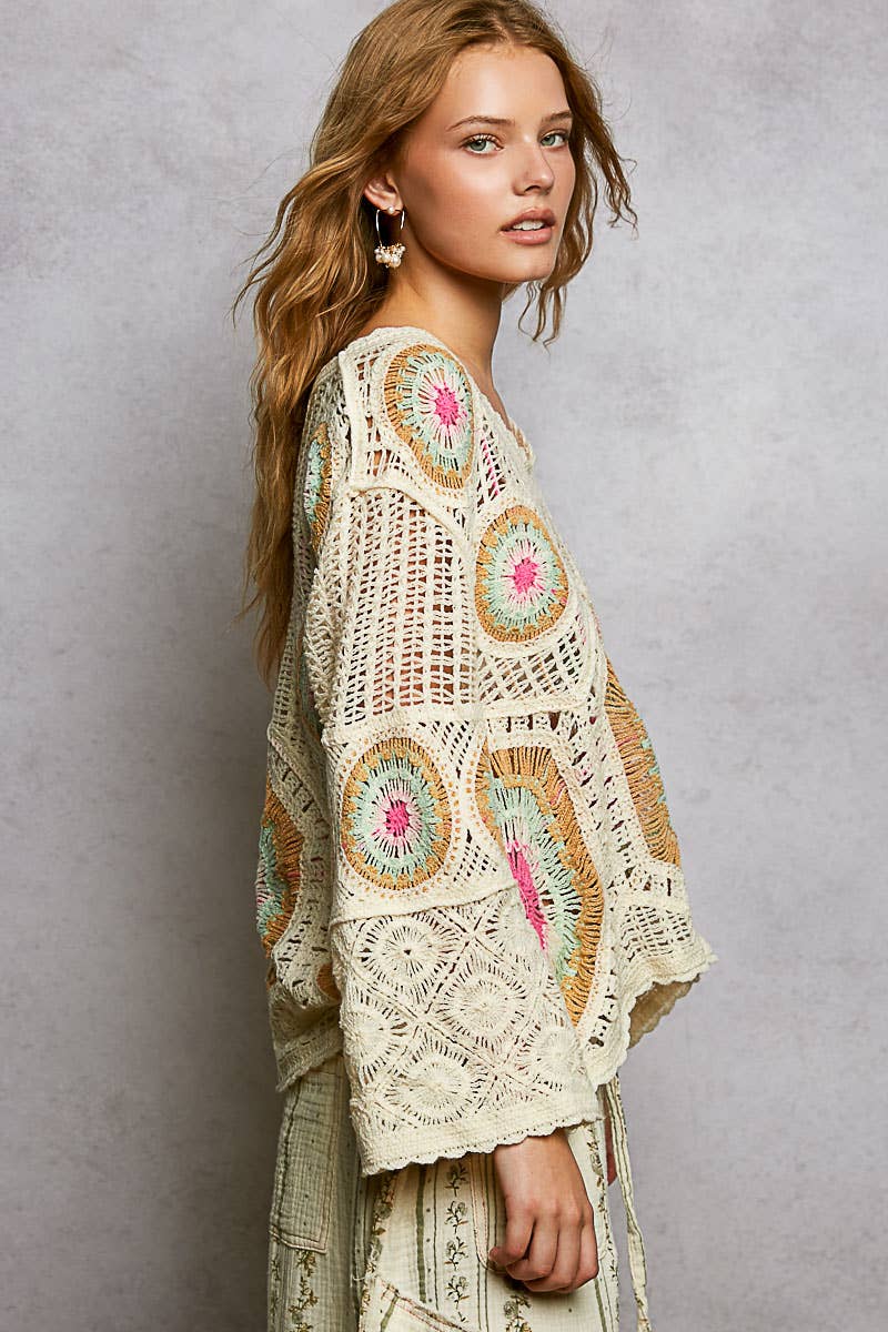 V-Neck Granny Circle Motif Scalloped Edge Crochet Top