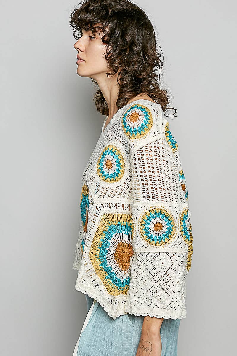 V-Neck Granny Circle Motif Scalloped Edge Crochet Top