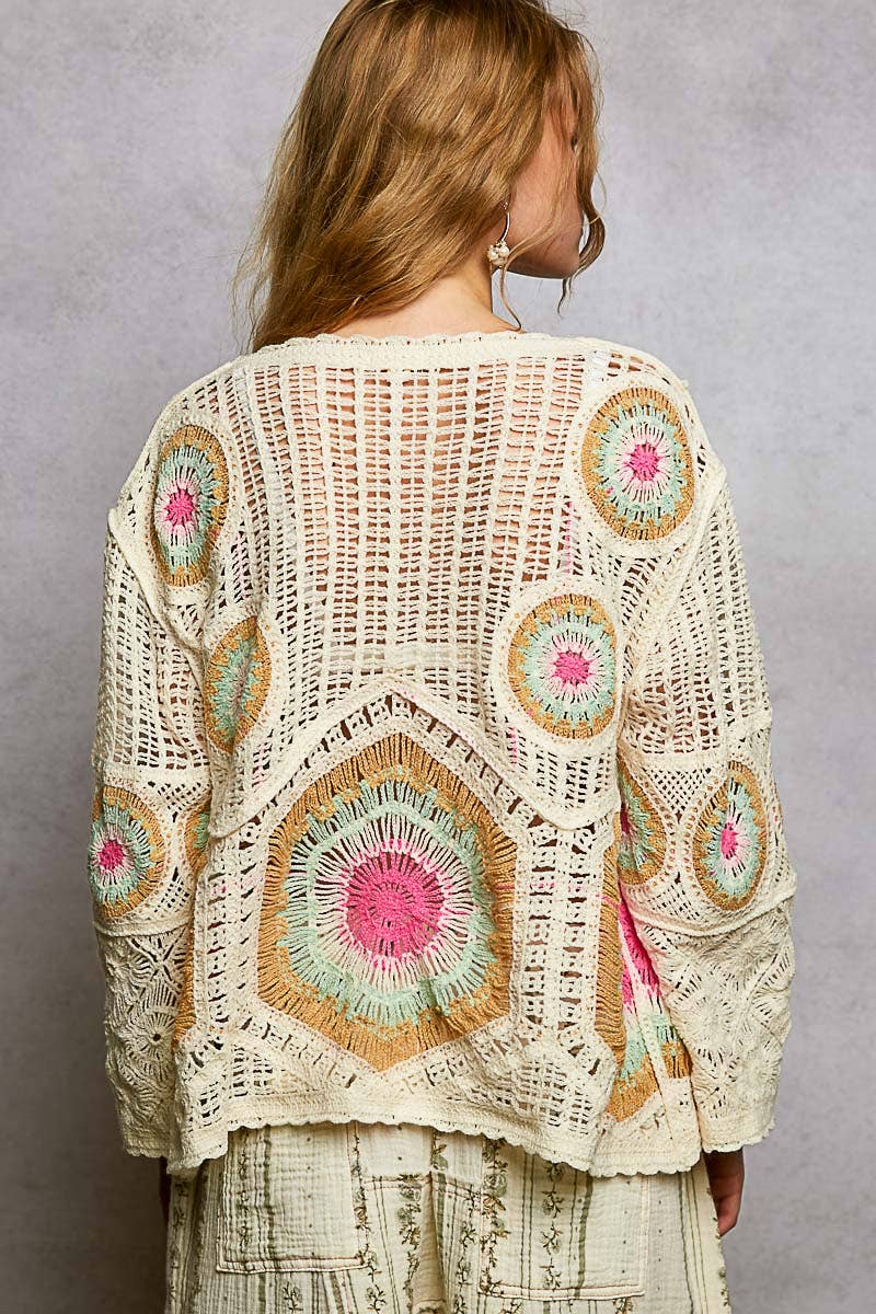 V-Neck Granny Circle Motif Scalloped Edge Crochet Top