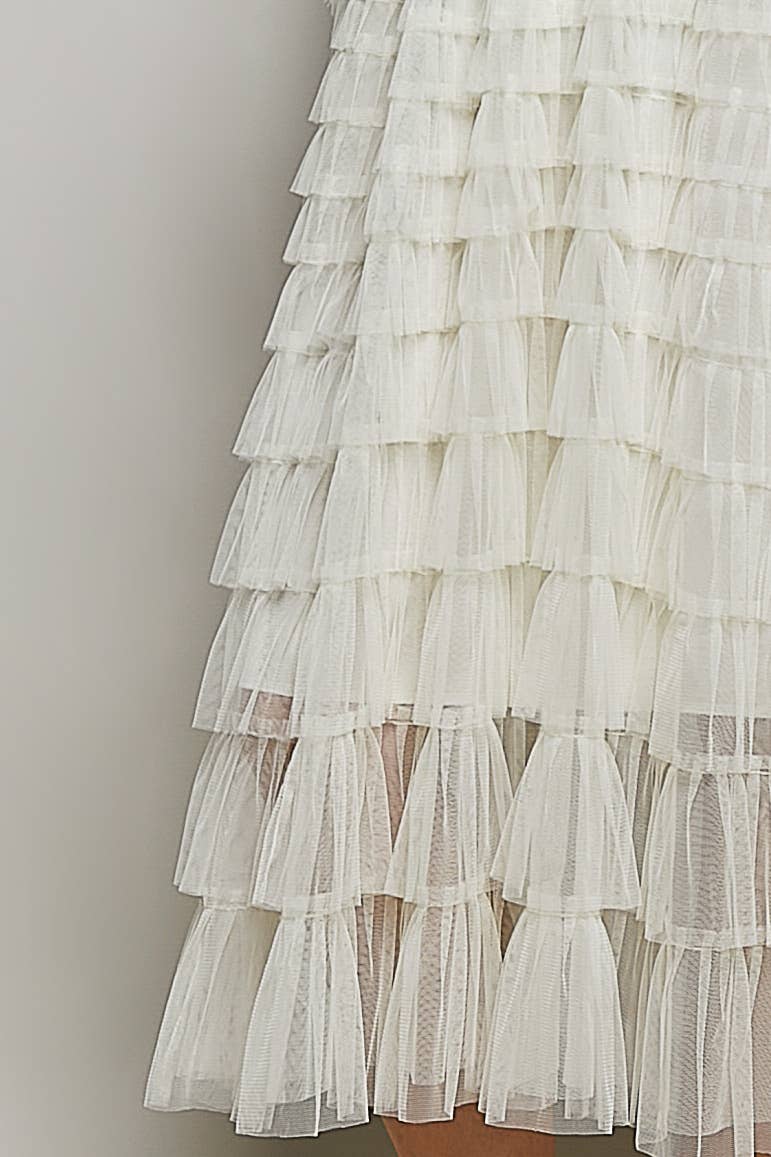 Round neck sleeveless crochet lace ruffle dress