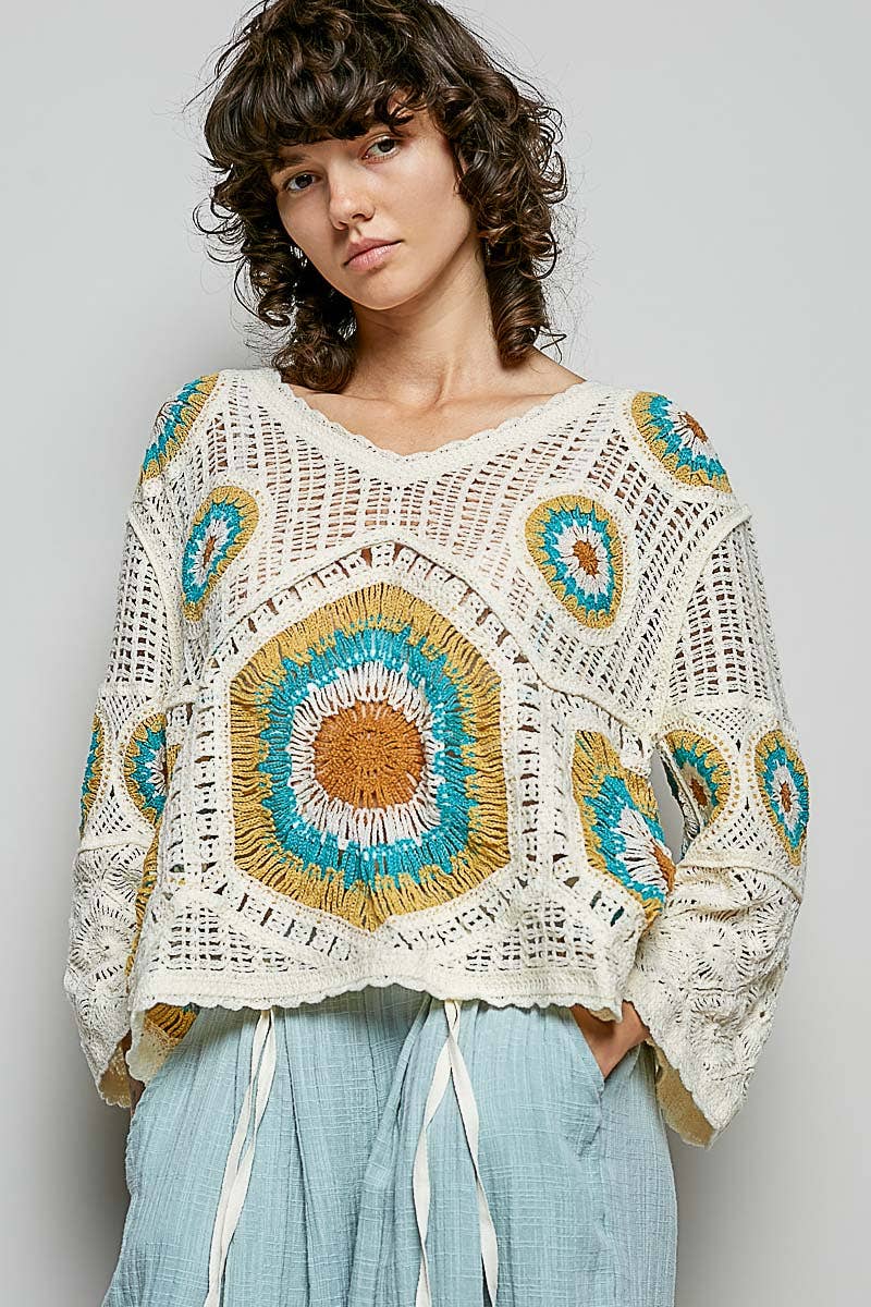 V-Neck Granny Circle Motif Scalloped Edge Crochet Top