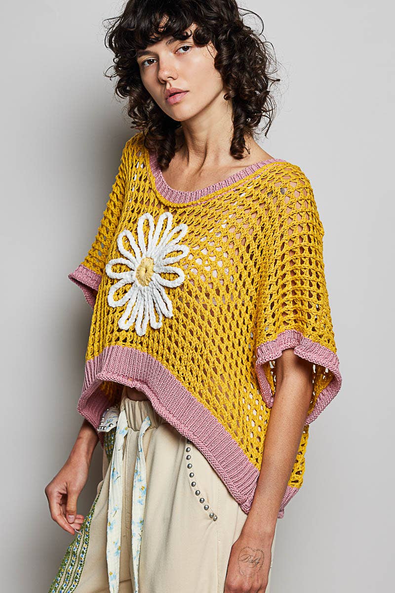 Round Neck Sleeveless Floral Thin Sweater Top