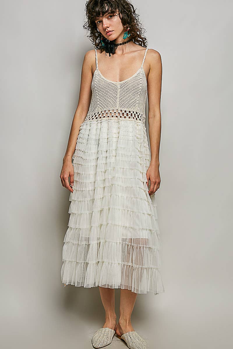 Round neck sleeveless crochet lace ruffle dress
