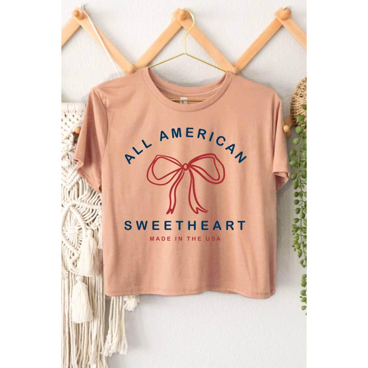 ALL AMERICAN SWEETHEART GRAPHIC CROP TOP