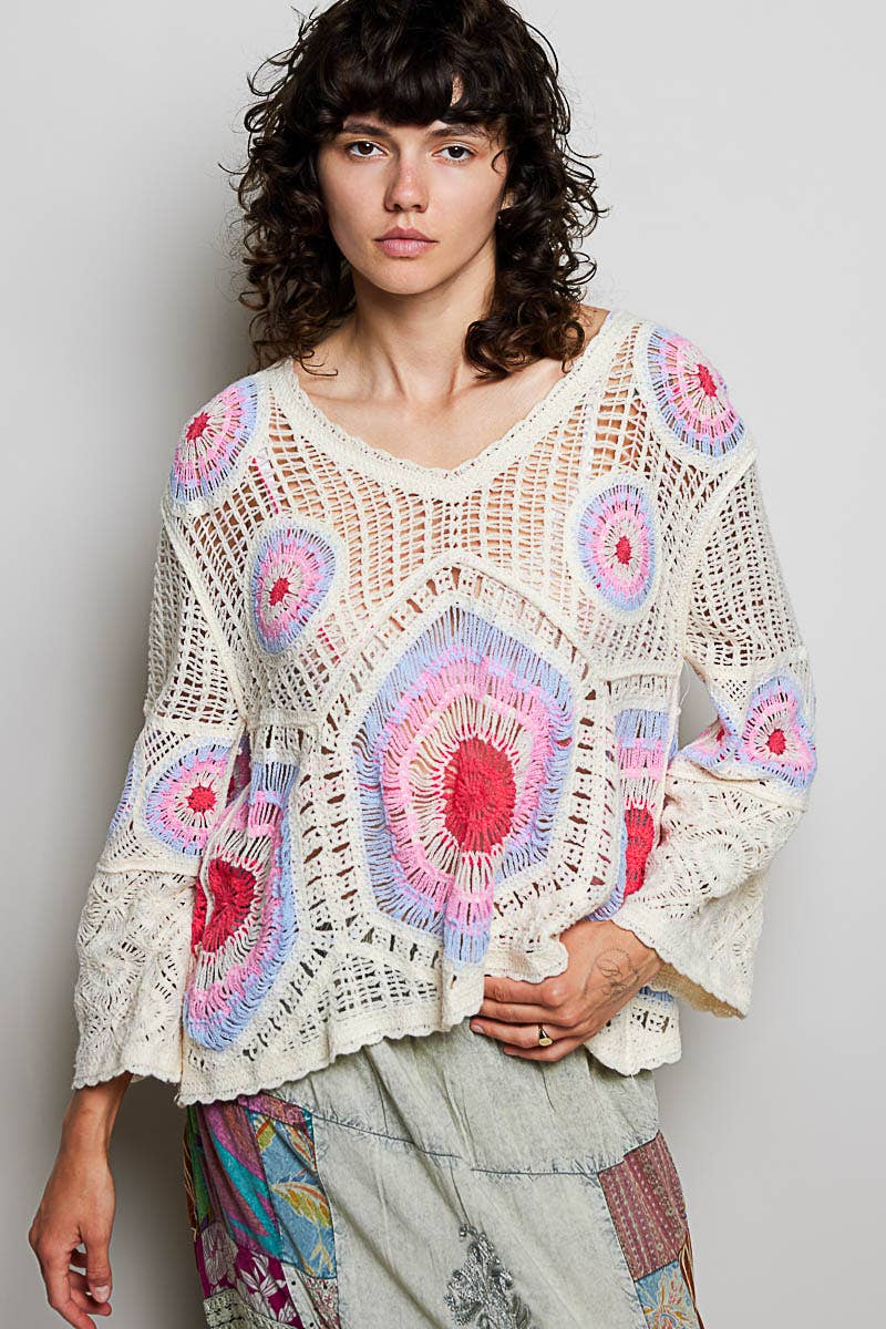 V-Neck Granny Circle Motif Scalloped Edge Crochet Top