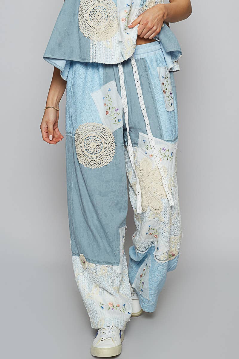 Solid Lace Patch Detail Woven Pants