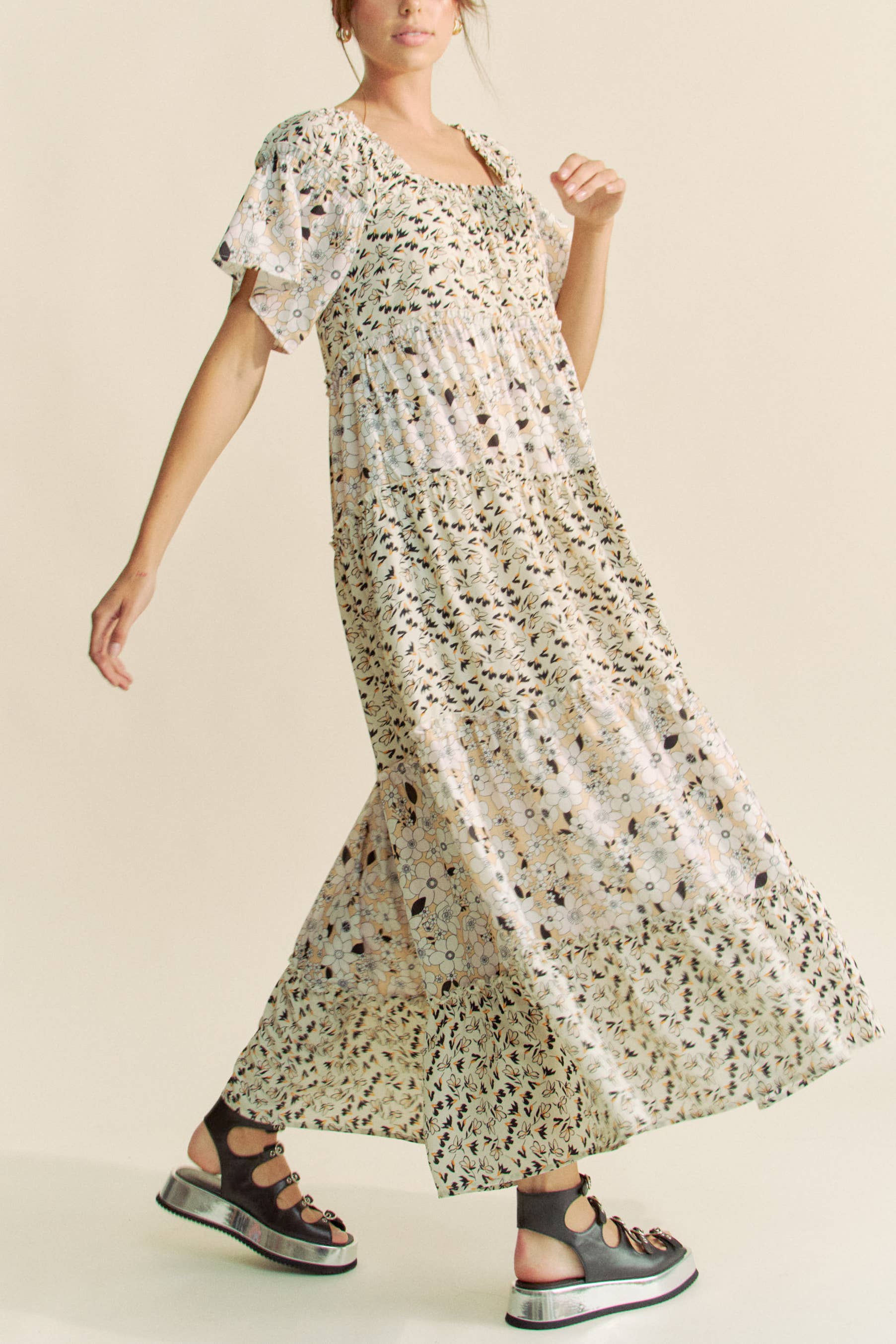 DD20523 - FLORAL MIXED RUFFLE DETAIL RUFFLE SLEEVE MIDIDRESS