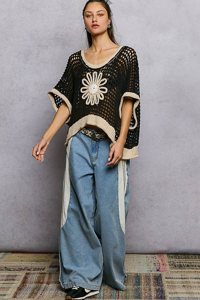 Round Neck Sleeveless Floral Thin Sweater Top