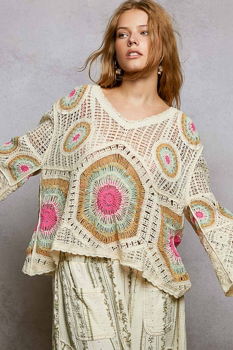 V-Neck Granny Circle Motif Scalloped Edge Crochet Top