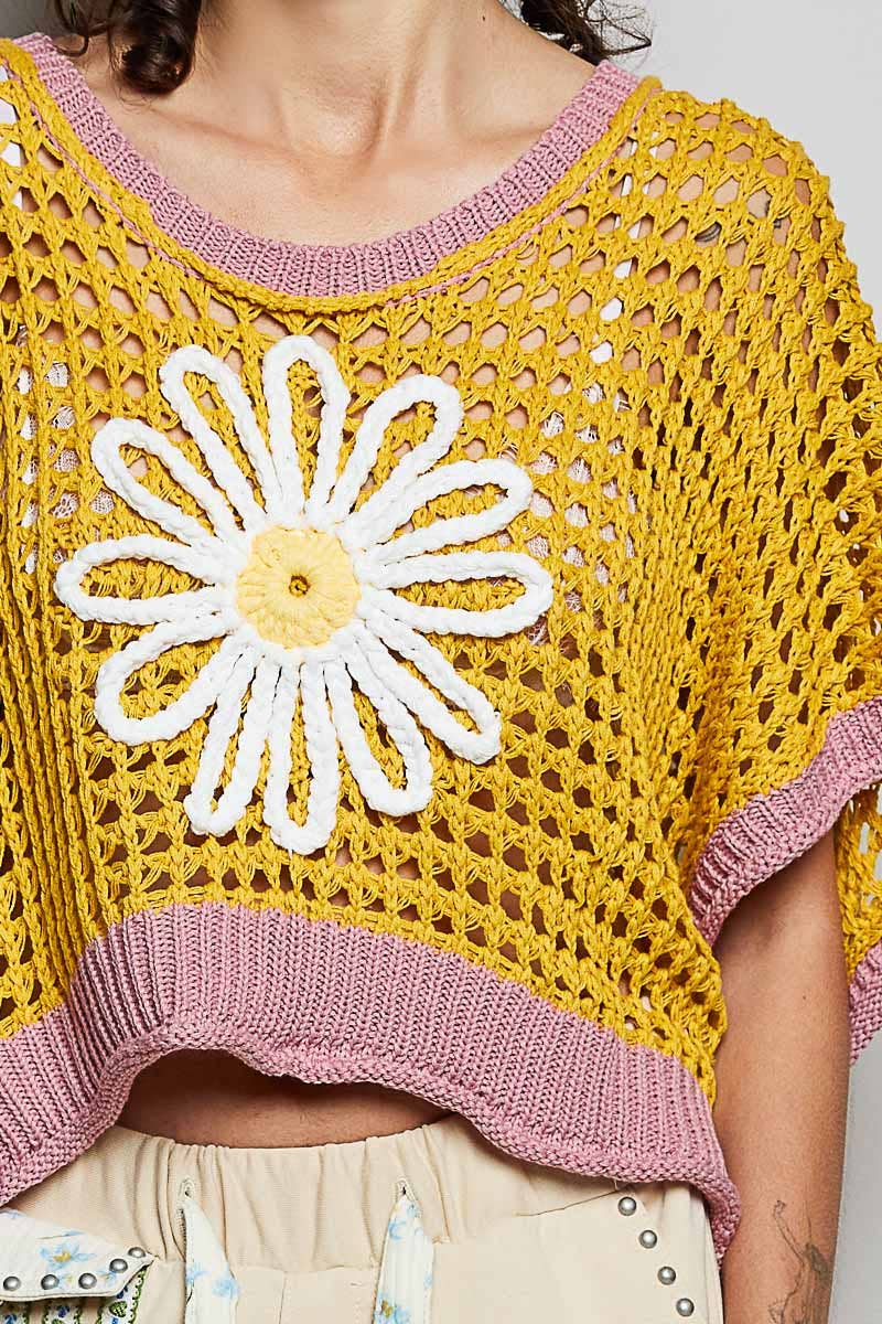 Round Neck Sleeveless Floral Thin Sweater Top